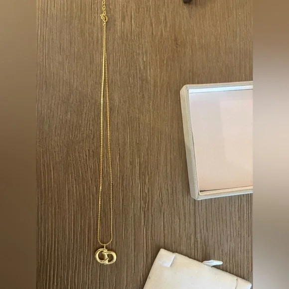 Dior Golden Jewelry Set - Picture 5 of 5